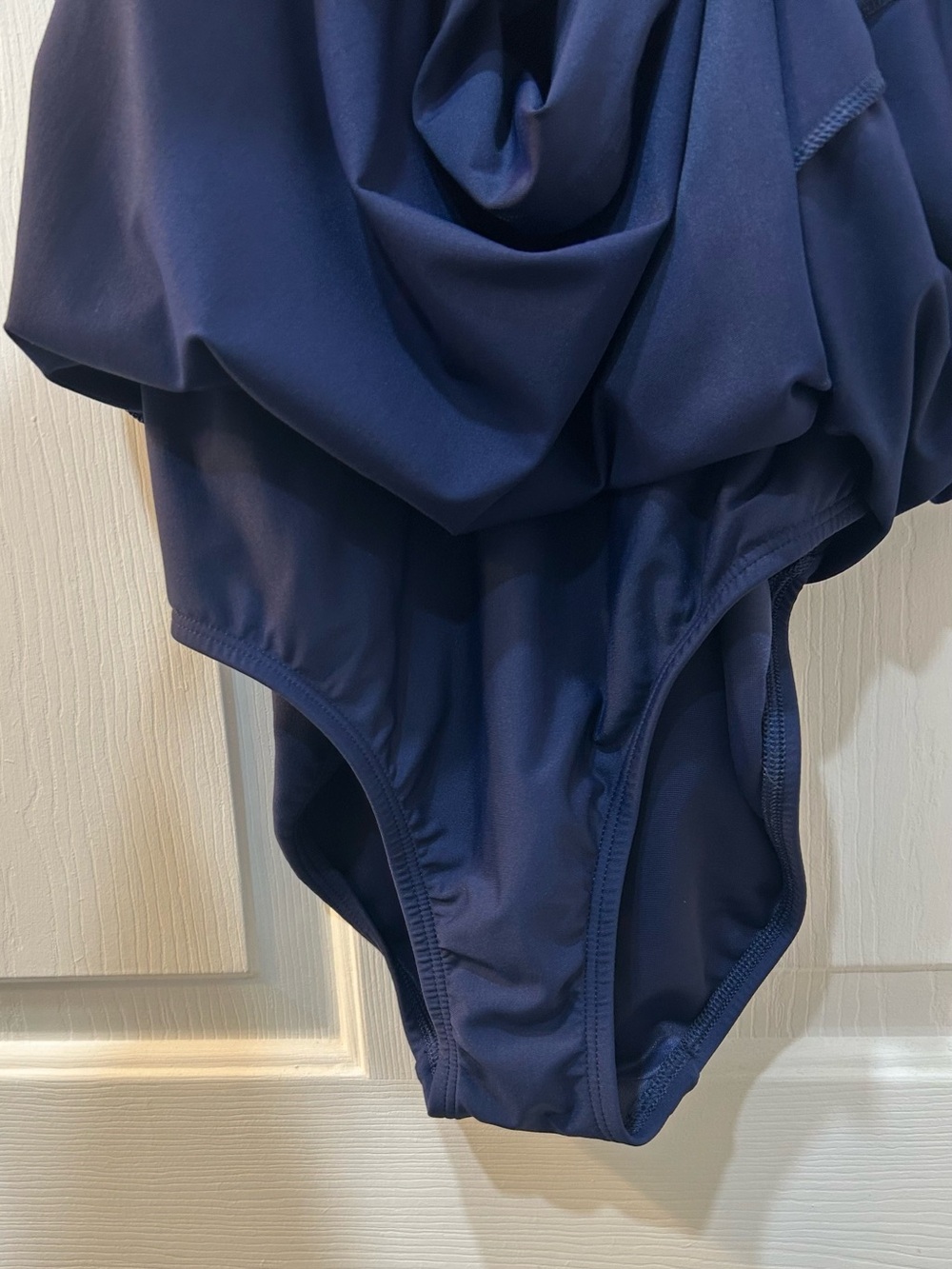 Lands End Swim Navy Swim Dress One Piece Swimsuit Sz 10 Modest Tummy Control - Picture 5 of 9